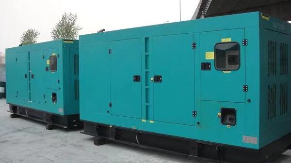 肇庆康明斯400kw大型柴油二手发电机组